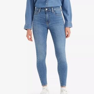 ❇️Levi’s 720 High Rise Super Skinny Jeans